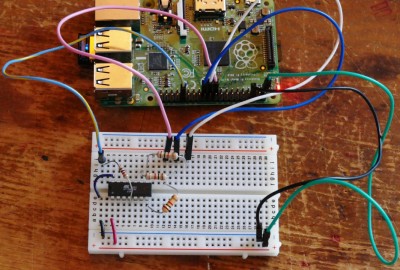 AVR Programmer on Breadboard